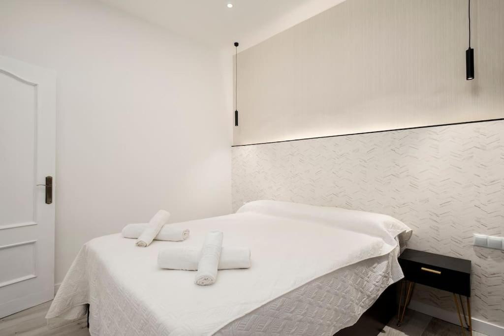 Newly Refurbished Modern 2-bed In Heart Of Appartamento *