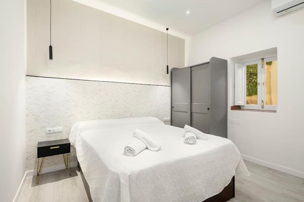 Newly Refurbished Modern 2-bed In Heart Of Appartamento *