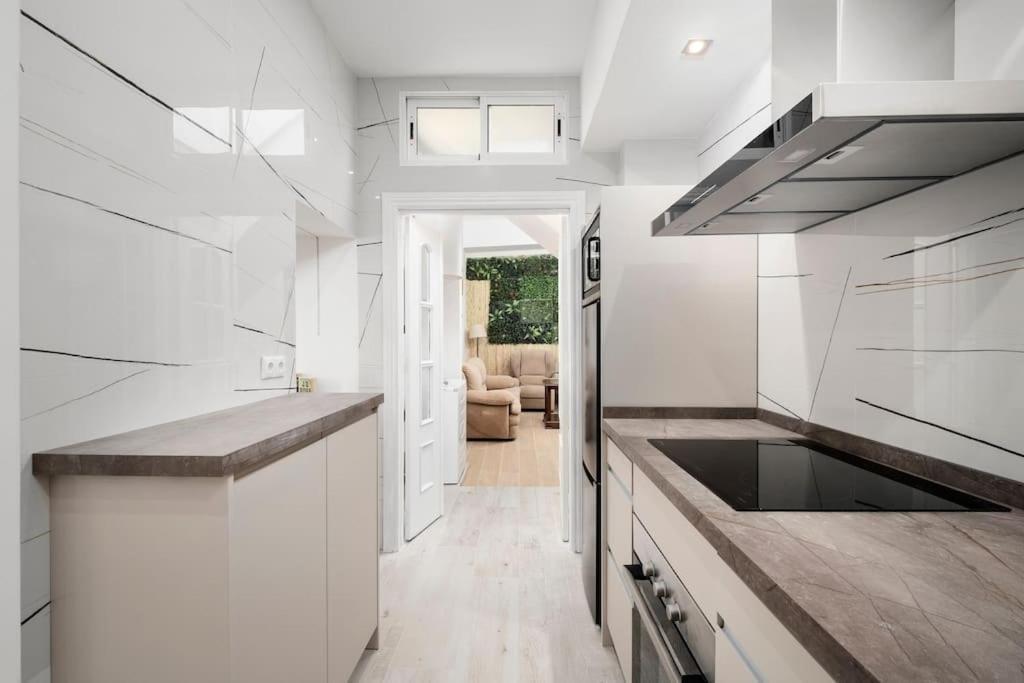 Appartamento Newly Refurbished Modern 2-bed In Heart Of *